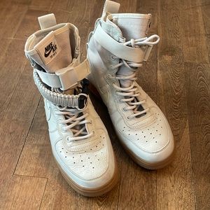 Nike SF AF1 size 8